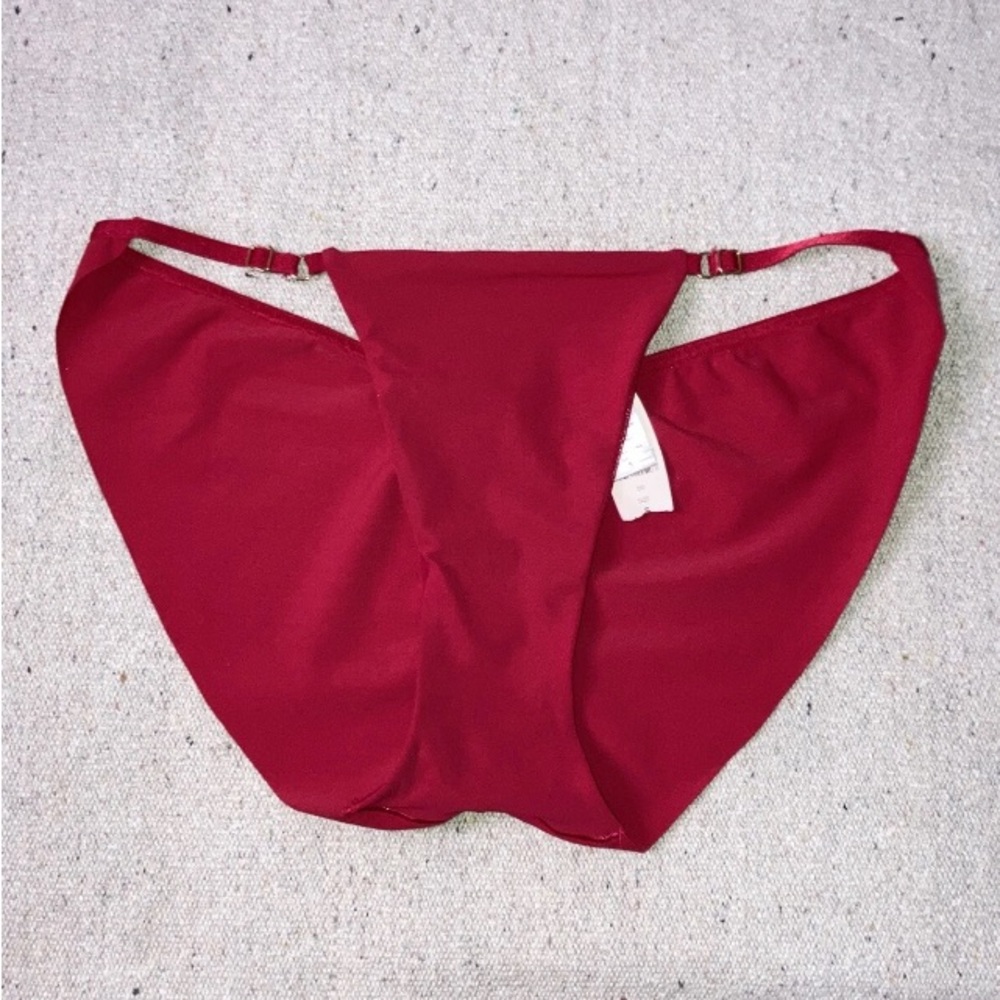 Red Victoria’s Secret Gold O-Rings String Bikini Smooth Sissy Panties M L New